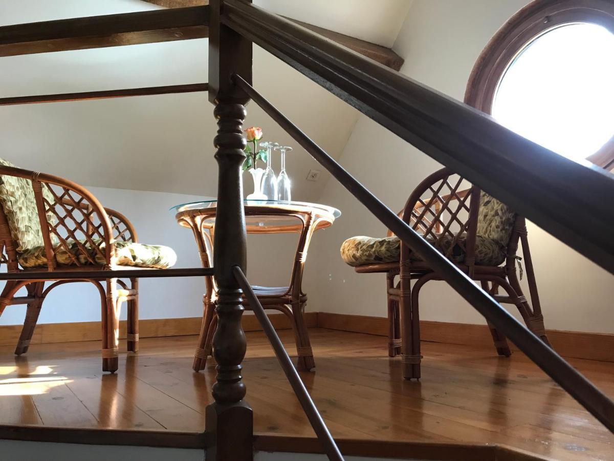 Bed and Breakfast Rose Garden Mezzanine Живерни Экстерьер фото